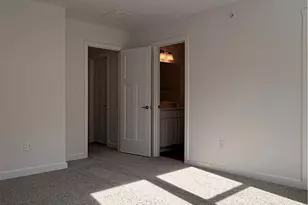 2004 Canterbury Dr, Imperial, PA 15126 - Photo 11