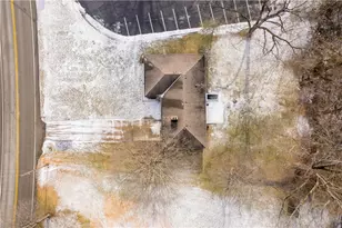 710 Gill Hall Rd, Jefferson Hills, PA 15025 - Photo 3