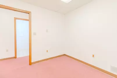 1027 W Main St, Mount Pleasant Township, PA 15666 - Photo 29