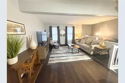 308 Brohios Dr, Center Township, PA 15061 - Photo 9