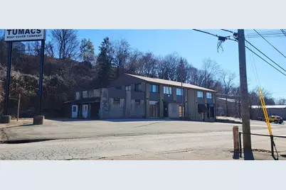 41 Terence Dr, Pittsburgh, PA 15236 - Photo 3