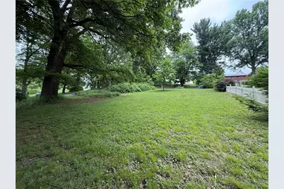 701 Chicora Rd, Oakland Township, PA 16025 - Photo 3