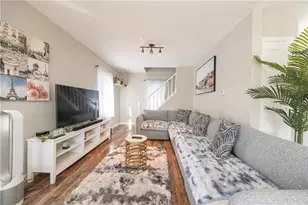 721 Linwood Dr, Pittsburgh, PA 15215 - Photo 3