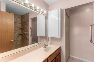 141 Cambridge Dr, Springdale Township, PA 15049 - Photo 25