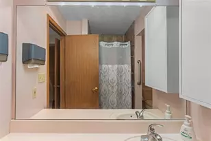 141 Cambridge Dr, Springdale Township, PA 15049 - Photo 23