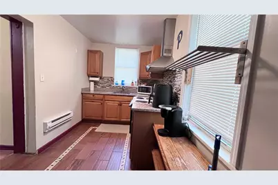333 Lawn St, Pittsburgh, PA 15213 - Photo 7