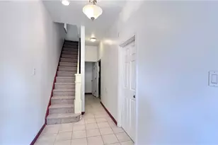 333 Lawn St, Pittsburgh, PA 15213 - Photo 3