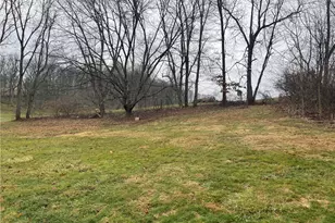 128 Hamilton Ln, New Beaver Boro, PA 16141 - Photo 5