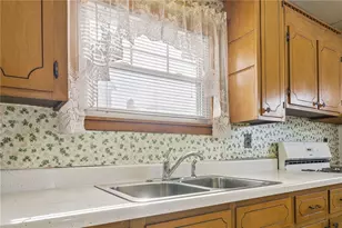 1209 Ridge Ave, Latrobe, PA 15650 - Photo 11