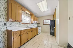 1209 Ridge Ave, Latrobe, PA 15650 - Photo 9