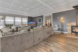 125 Oakville Rd, Chippewa Township, PA 15010 - Photo 9