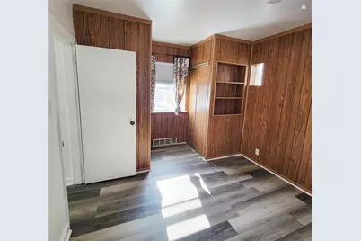 805 Laura Ave, West Mifflin, PA 15122 - Photo 19