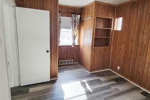 805 Laura Ave, West Mifflin, PA 15122 - Photo 19