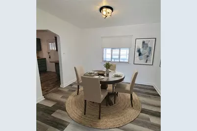 805 Laura Ave, West Mifflin, PA 15122 - Photo 7