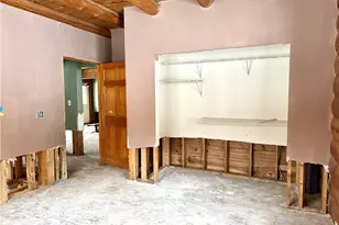 425 Pine Tract Rd, Center Township, PA 16061 - Photo 17