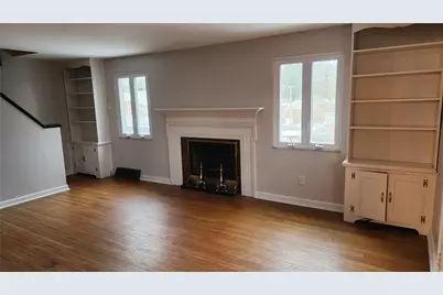 675 Meadow Ln, Rochester, PA 15074 - Photo 9