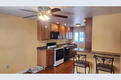 675 Meadow Ln, Rochester, PA 15074 - Photo 5