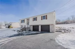 306 Pleasant View Dr, East Franklin Township, PA 16201 - Photo 3