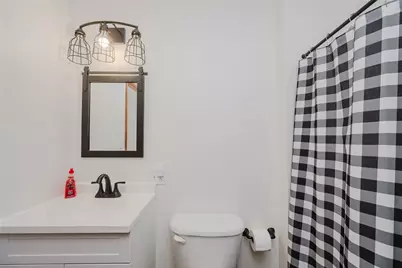 306 Pleasant View Dr, East Franklin Township, PA 16201 - Photo 11