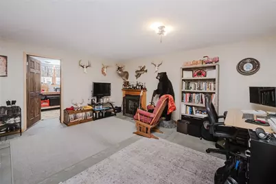 306 Pleasant View Dr, East Franklin Township, PA 16201 - Photo 25