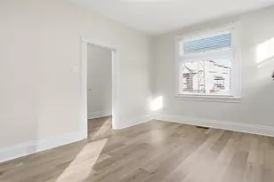 115 Locust St, Scott Township, PA 15106 - Photo 7