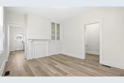 115 Locust St, Scott Township, PA 15106 - Photo 9