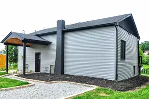 2040 Constitution Blvd, Elizabeth Twp/Boro, PA 15135 - Photo 9