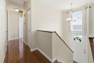 511 Cresthaven Dr, Pittsburgh, PA 15239 - Photo 5