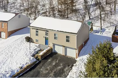 511 Cresthaven Dr, Pittsburgh, PA 15239 - Photo 37