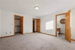 230 Roebling Dr, Saxonburg Boro, PA 16056 - Photo 15