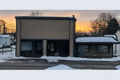 1416 Wilmington Rd, Neshannock Township, PA 16105 - Photo 1