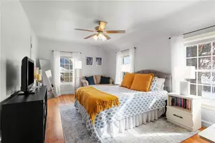 49 Pocono Dr, Green Tree, PA 15220 - Photo 21