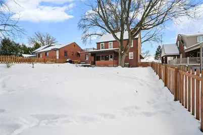 49 Pocono Dr, Green Tree, PA 15220 - Photo 41