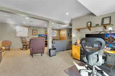 118 Rivercrest Dr, Moon/Crescent Twp, PA 15108 - Photo 19