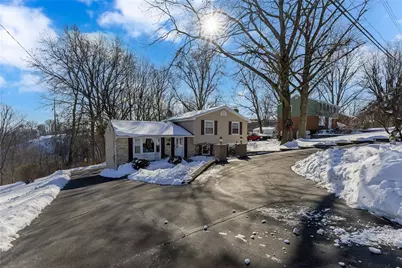 118 Rivercrest Dr, Moon/Crescent Twp, PA 15108 - Photo 1