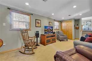 118 Rivercrest Dr, Moon/Crescent Twp, PA 15108 - Photo 17