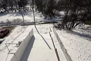 782 Hazelwood Ave, Pittsburgh, PA 15217 - Photo 17