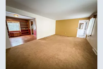 204 Bluegrass Drive, Twp of But SE, PA 16001 - Photo 17