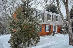 204 Bluegrass Dr, Twp of But SE, PA 16001 - Photo 3