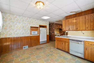 343 Locust St, North Strabane, PA 15317 - Photo 11