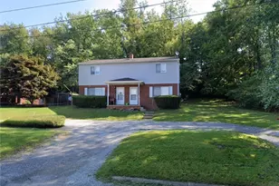 901 Chaplin St, Conway, PA 15027 - Photo 1