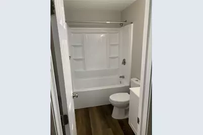 901 Chaplin St, Conway, PA 15027 - Photo 11