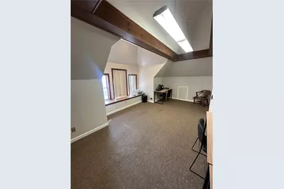 552 Washington Ave #3, Carnegie, PA 15106 - Photo 9