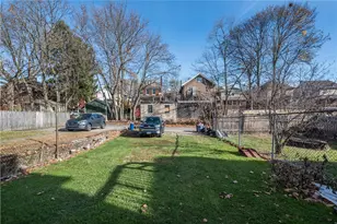 929 Woodbourne Ave, Pittsburgh, PA 15226 - Photo 17