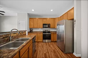 103 Maple Ridge Ct, Cecil, PA 15317 - Photo 11