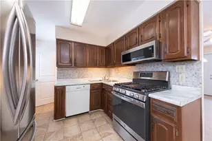 9649 Laurel Ave, North Huntingdon, PA 15642 - Photo 7