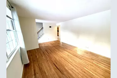 1449 Park View Dr, Pittsburgh, PA 15101 - Photo 5