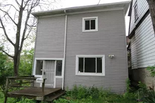 301 Paur St, Pittsburgh, PA 15211 - Photo 1