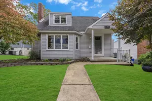 979 Seventh St, Beaver, PA 15009 - Photo 1