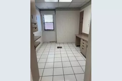 5133 Brightwood Rd, Bethel Park, PA 15102 - Photo 9